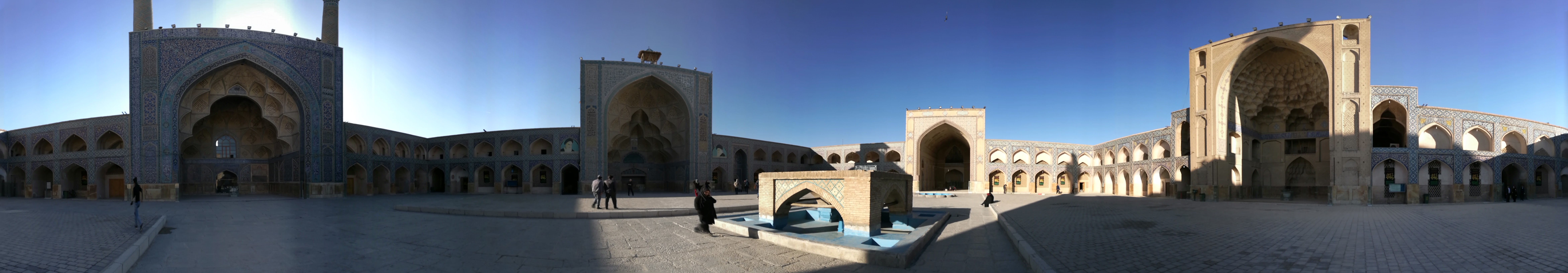 panorama 360&deg; full screen