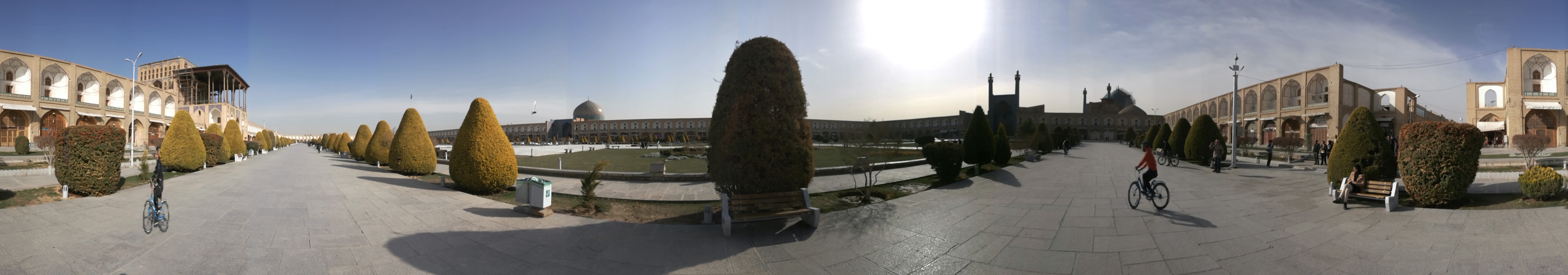 panorama 360&deg; full screen