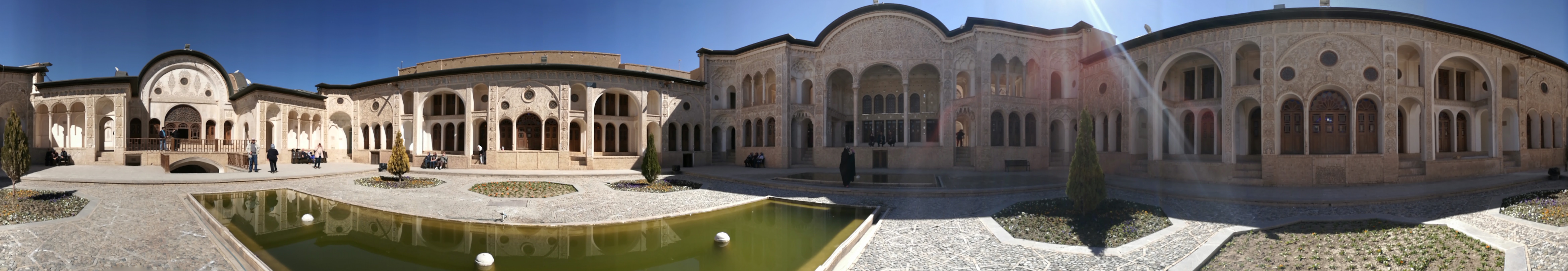 panorama 360&deg; full screen